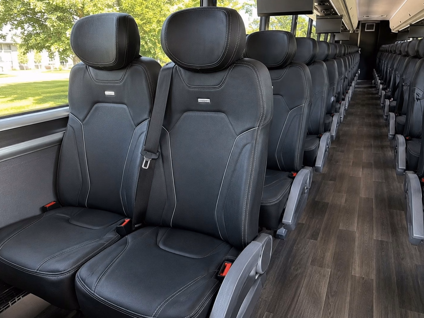 from ceremony to reception lakewood wedding transportation keeps your timeline tight