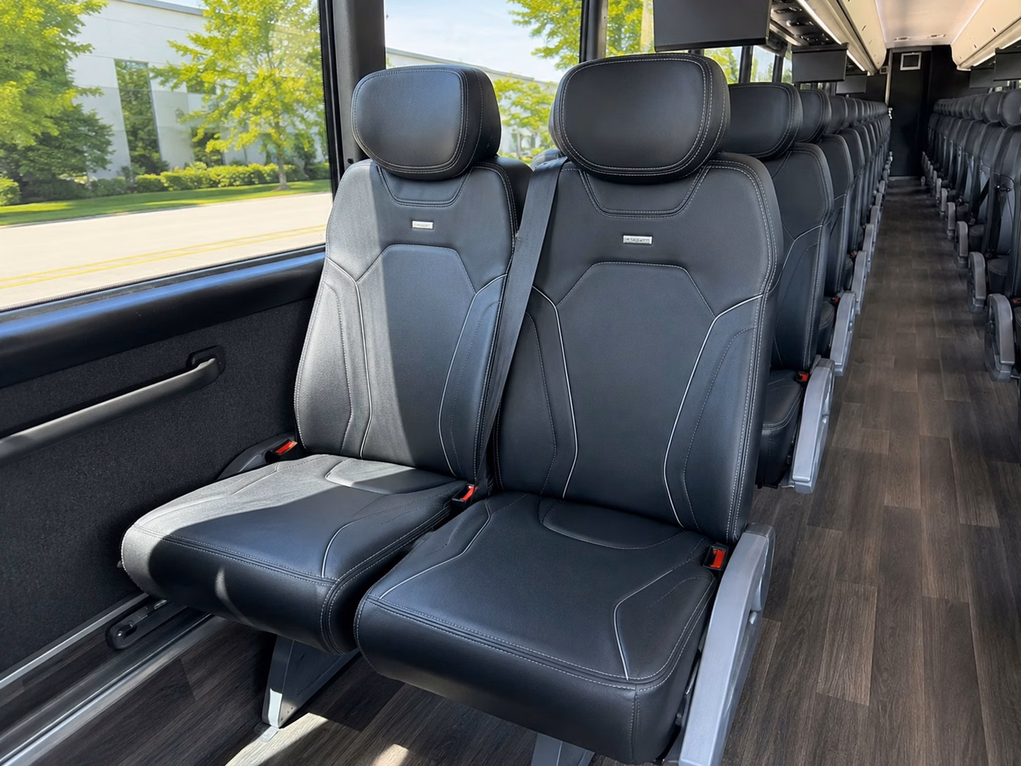 how trip distance and duration affect charter bus rates in lakewood